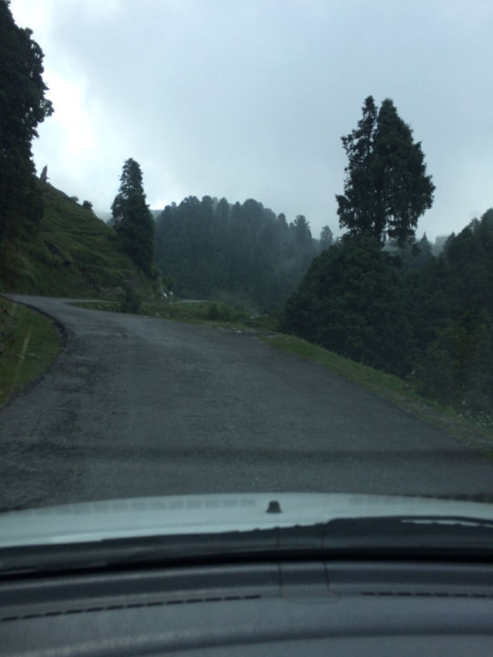 Photo of Dainkund - Chowari Jot, Jot, Basudan, Himachal Pradesh 176313, India by Karam Dhawan