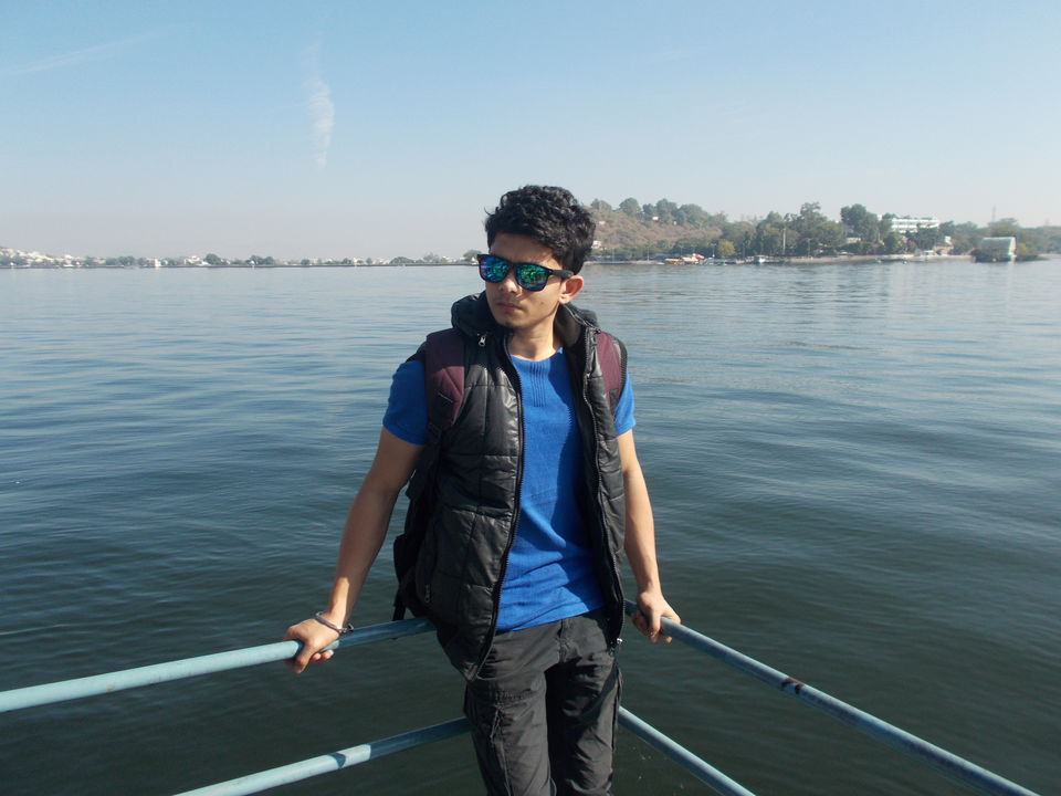 Photo of Do’s for travelling pants 1/1 by Amit Singh