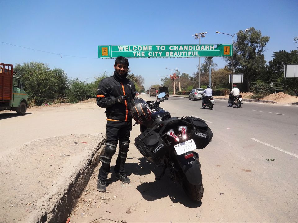 Photo of My First Bike Ride : GGN-CHD-Kasauli-Chail-Kufri-Shimla and back !! 4/9 by Touring Diaries