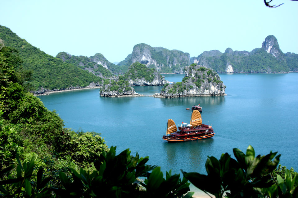 Photo of Hanoi - Halong Bay Cruise 1/1 by Thai Ta
