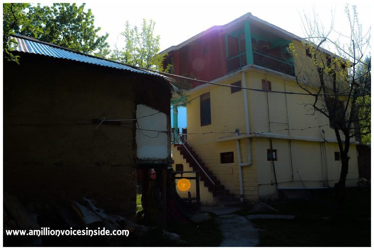 Photo of All about the trip- Old Manali 9/9 by Shanta TS