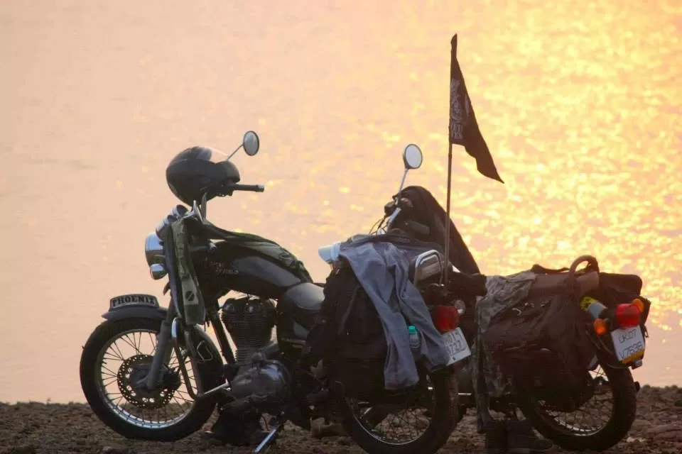 Photo of Bhandardara, Maharashtra, India by Akshay Joshi