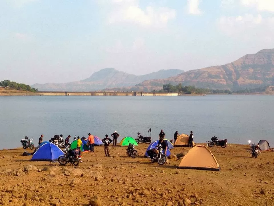 Photo of Bhandardara, Maharashtra, India by Akshay Joshi