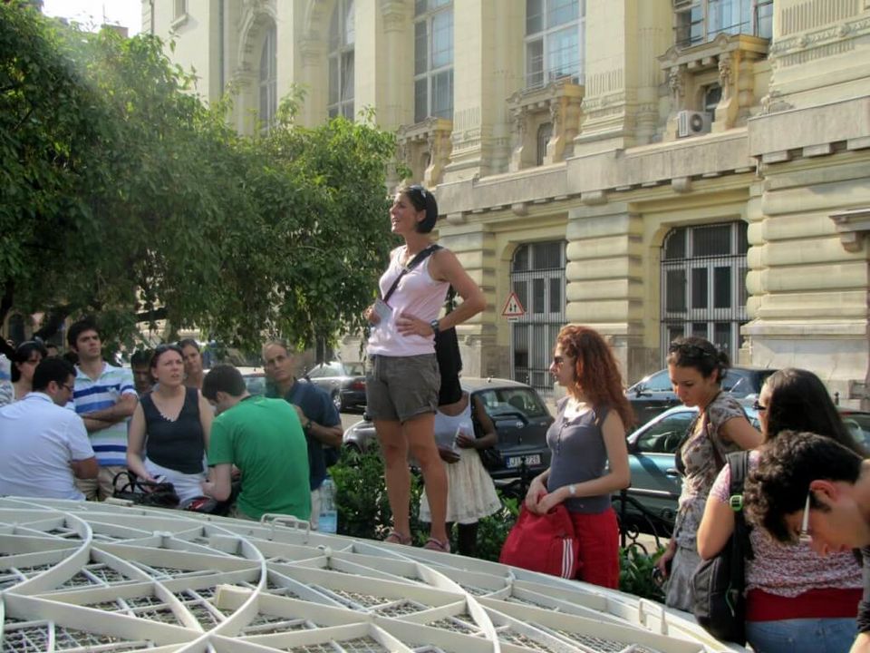 Photo of Budapest, Instant, Akácfa Street, Hungary by Gypsy Couple
