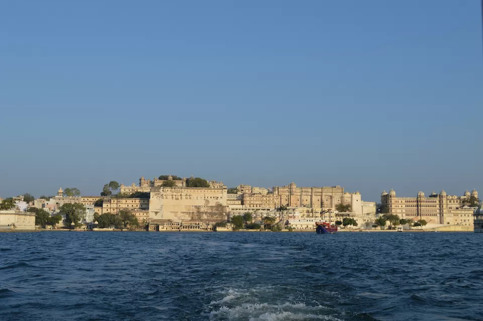 Photo of City Palace, Udaipur, Rajasthan, India by Anuj Gupta