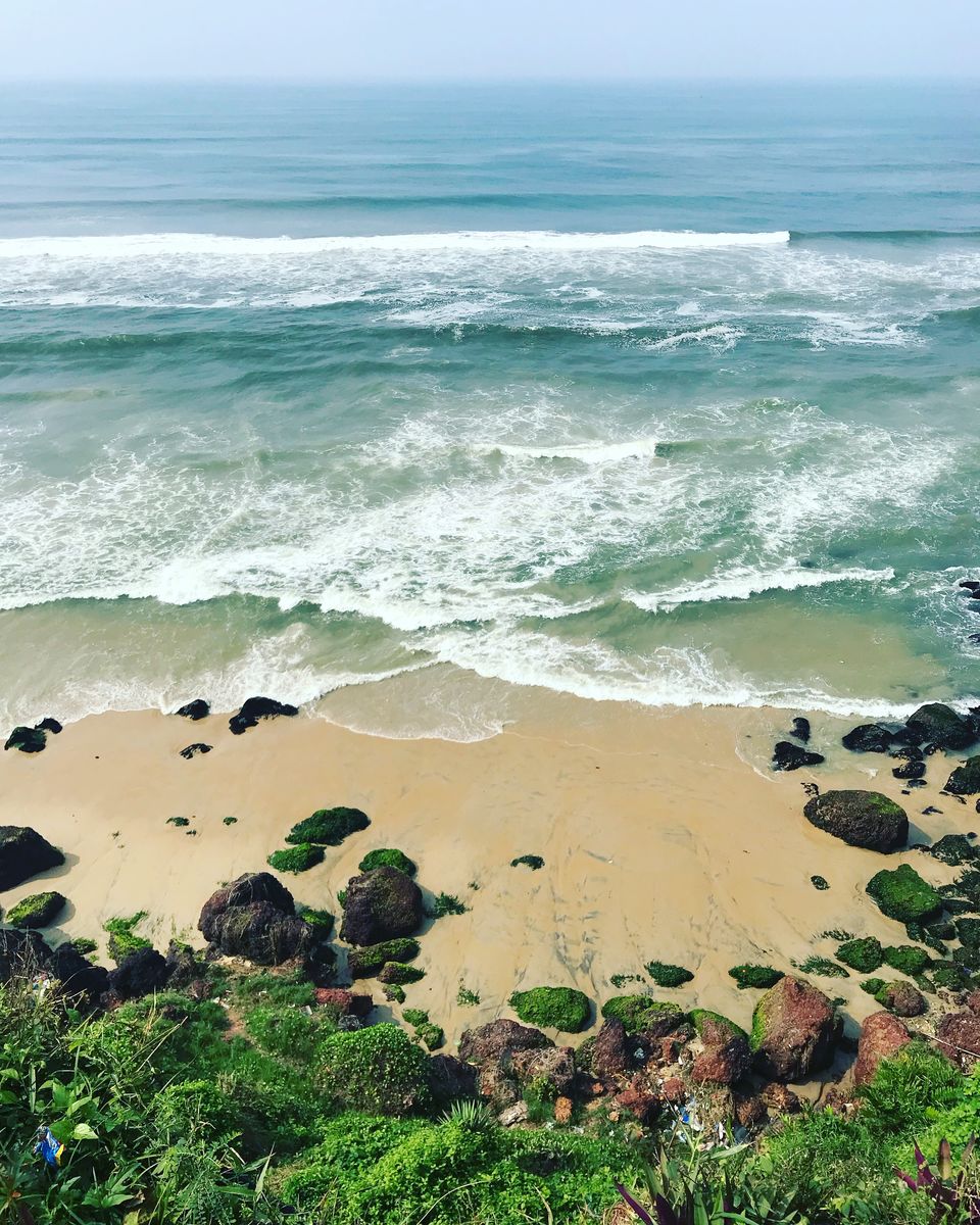 Photo of Varkala Travel Guide - Yoga | Surf | Sunsets & More 3/20 by Loading Miles