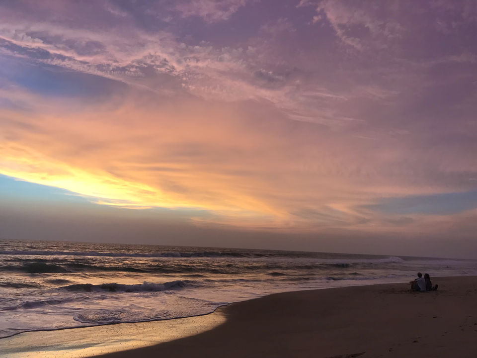 Photo of Varkala Travel Guide - Yoga | Surf | Sunsets & More 17/20 by Loading Miles