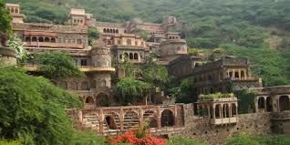 Photo of Sohna: Peaceful Day outing place for Delhite 9/12 by Wandering Boots
