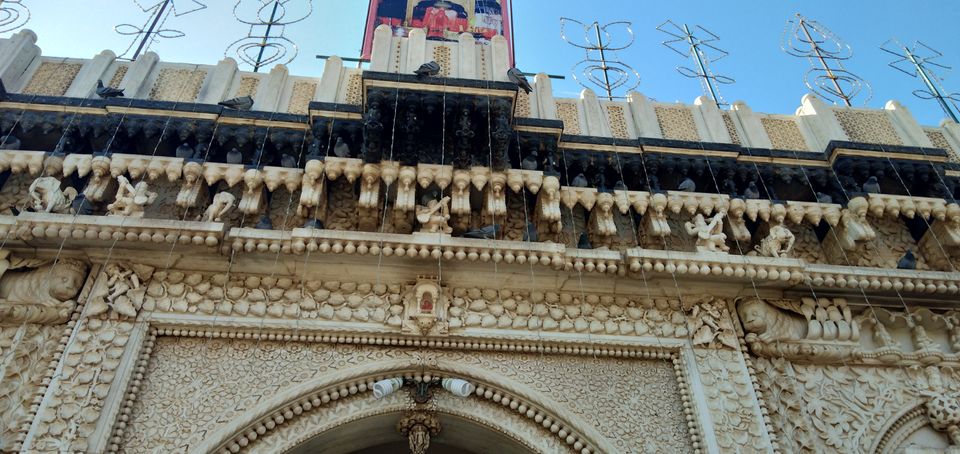 Photo of Karni Mata temple: Home of 20,000 black rats 1/10 by Wandering Boots