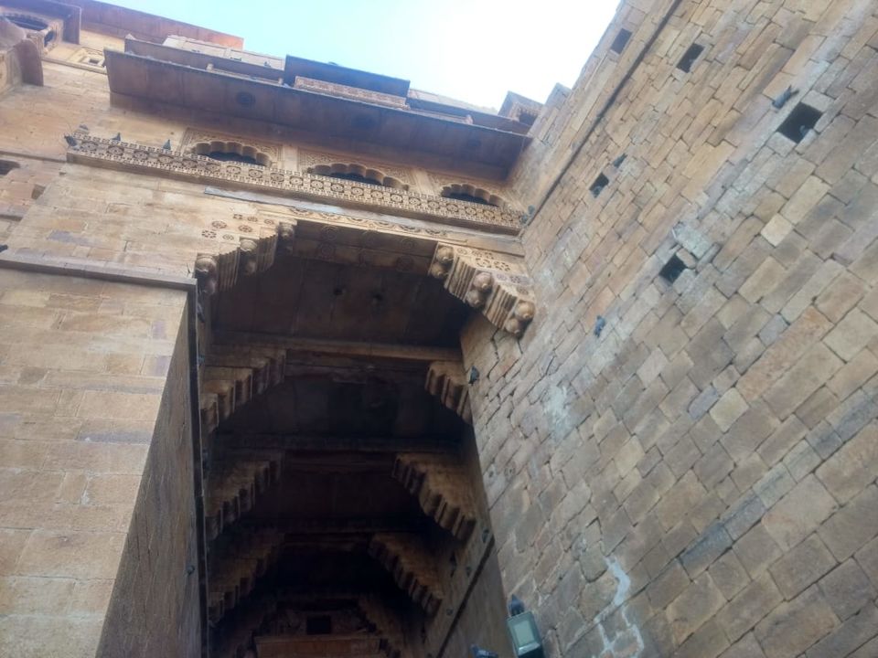 Photo of Jaisalmer fort: Only living fort in world 10/13 by Wandering Boots