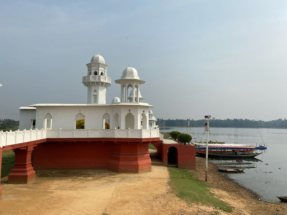 Photo of Exploring Tripura : Neer Mahal by Biswapriya Das