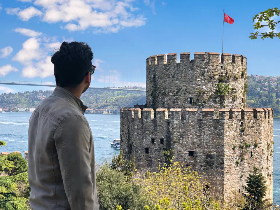 Photo of Rumelifeneri Mahallesi, Rumeli Fortress, Kale Caddesi, Sarıyer/Istanbul, Turkey by Gandharv Sharma