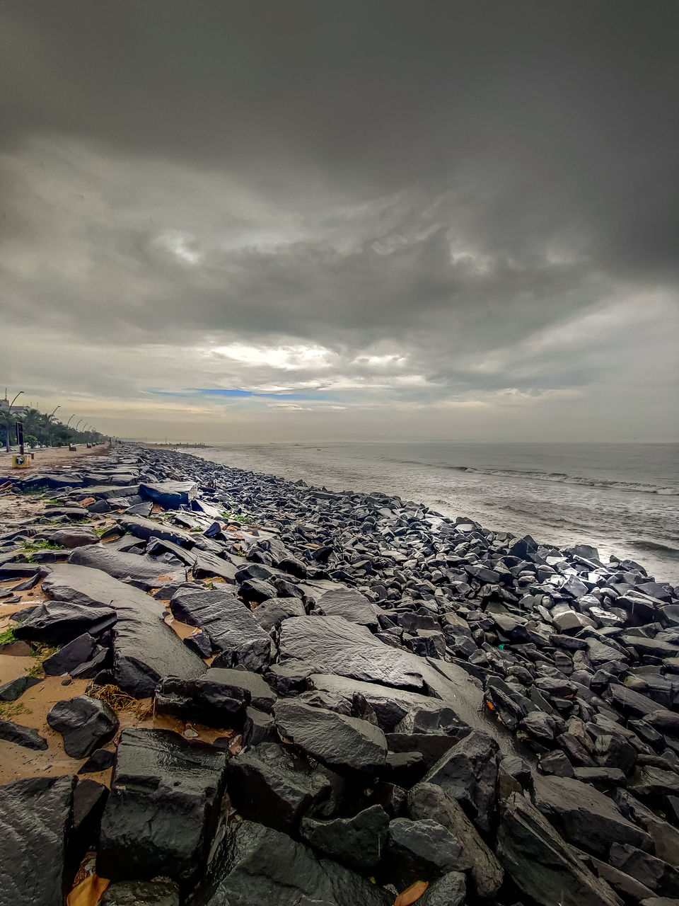 Photo of Rock Beach, White Town, Puducherry, India by Amit Kumar