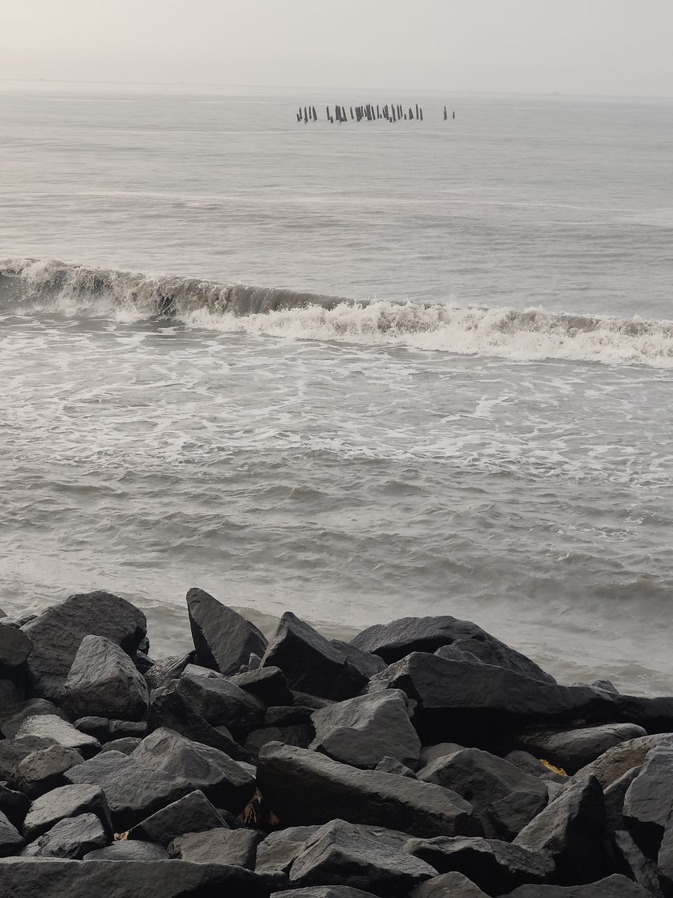 Photo of Rock Beach, White Town, Puducherry, India by Amit Kumar