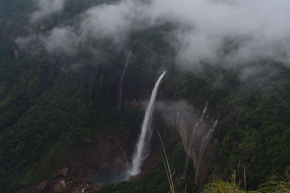 Photo of Mystical Meghalaya- journey that takes you through clouds 3/5 by Pragya Singh