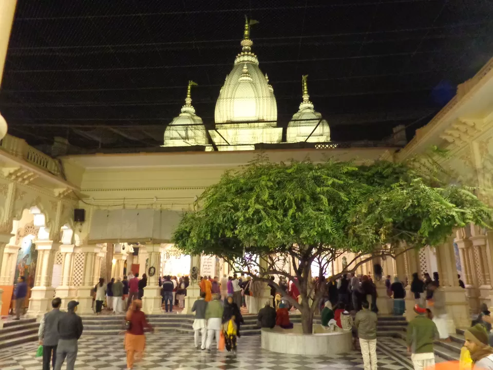 Photo of ISKCON Vrindavan, Raman reiti, Vrindavan, Uttar Pradesh, India by Riya Kakkar