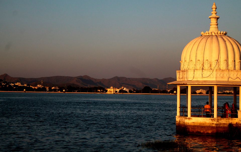 Photo of Fateh Sagar Lake, Udaipur, Rajasthan, India by Kashish israni