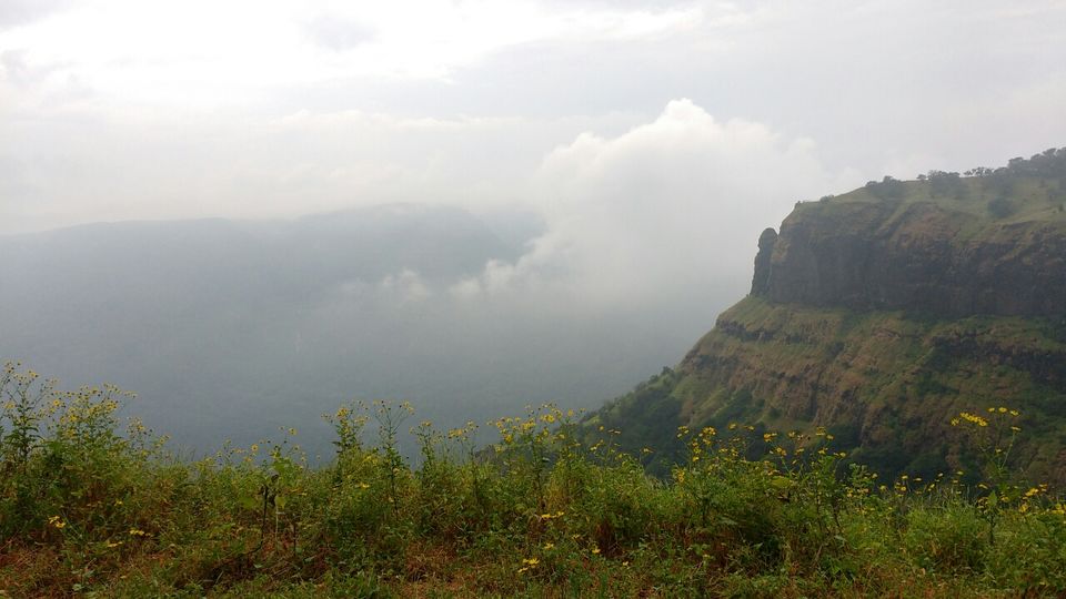 Photo of Echo Point Road, Matheran, Maharashtra, India by Nirali Desai