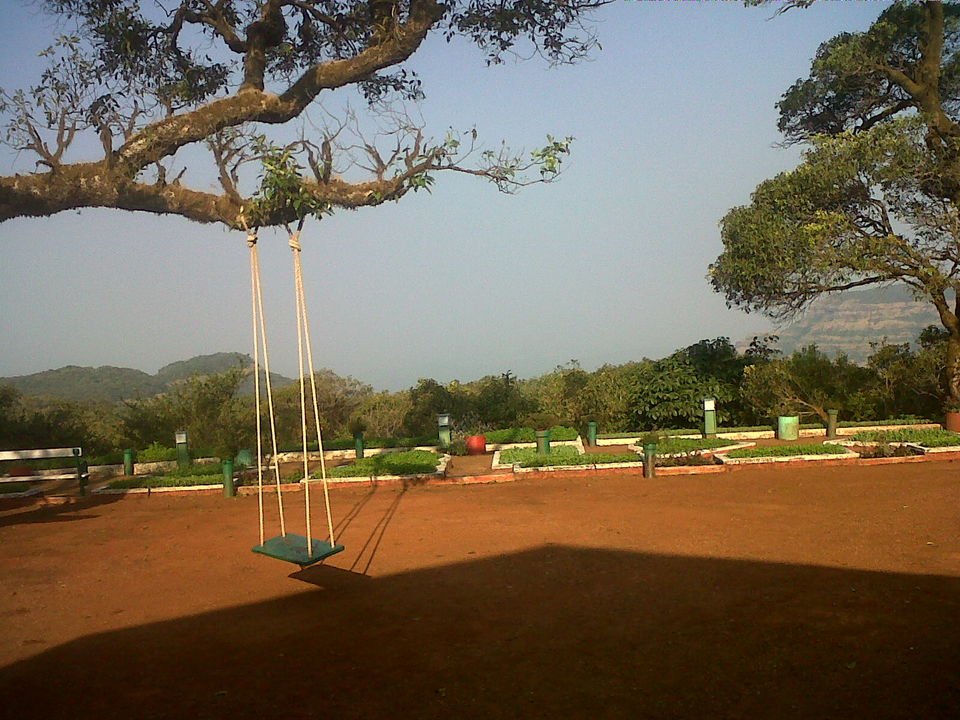 Photo of Finding the serenity at Mahabaleshwar 3/16 by Drashti Buch