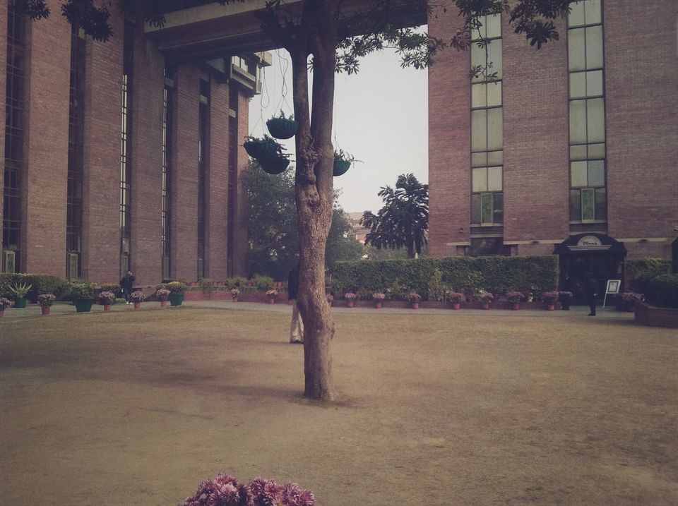 Photo of The different Delhi 9/13 by Drashti Buch