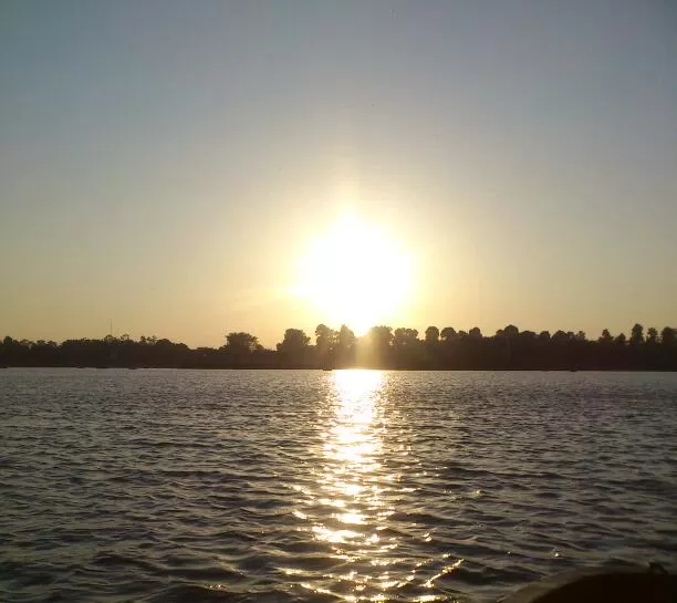 Photo of Sukhna Lake, Sector 1, Chandigarh, India by Harleen Kalsi