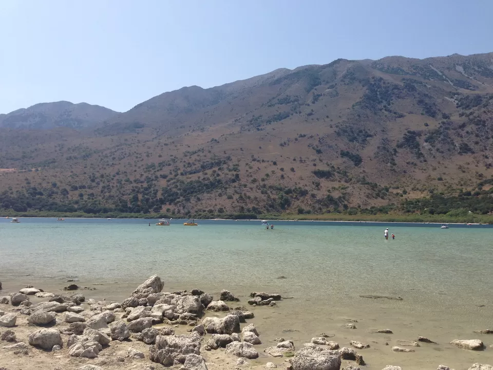 Photo of Lake Kournas, Georgioupoli, Chania, Greece by Victor Lohmann