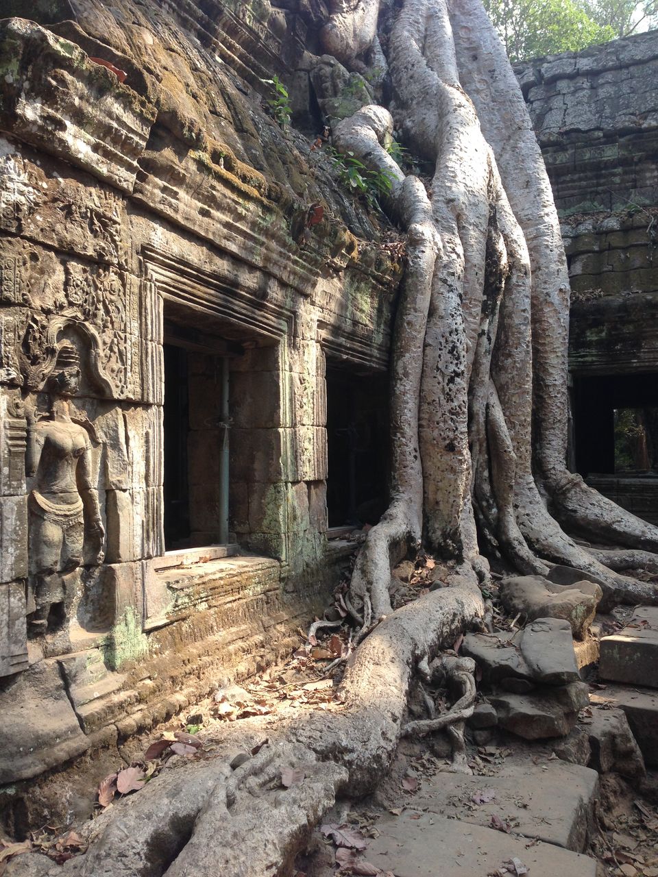 Photo of Southeast Asia - Singapore, Thailand, Cambodia and Vietnam 21/32 by Victor Lohmann