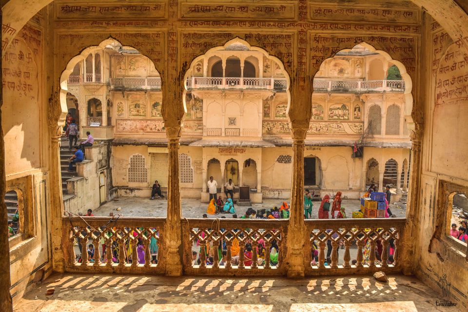 Photo of Galta Ji Temple: Natural Water Spring near Jaipur 14/18 by Rishi Raj Singh