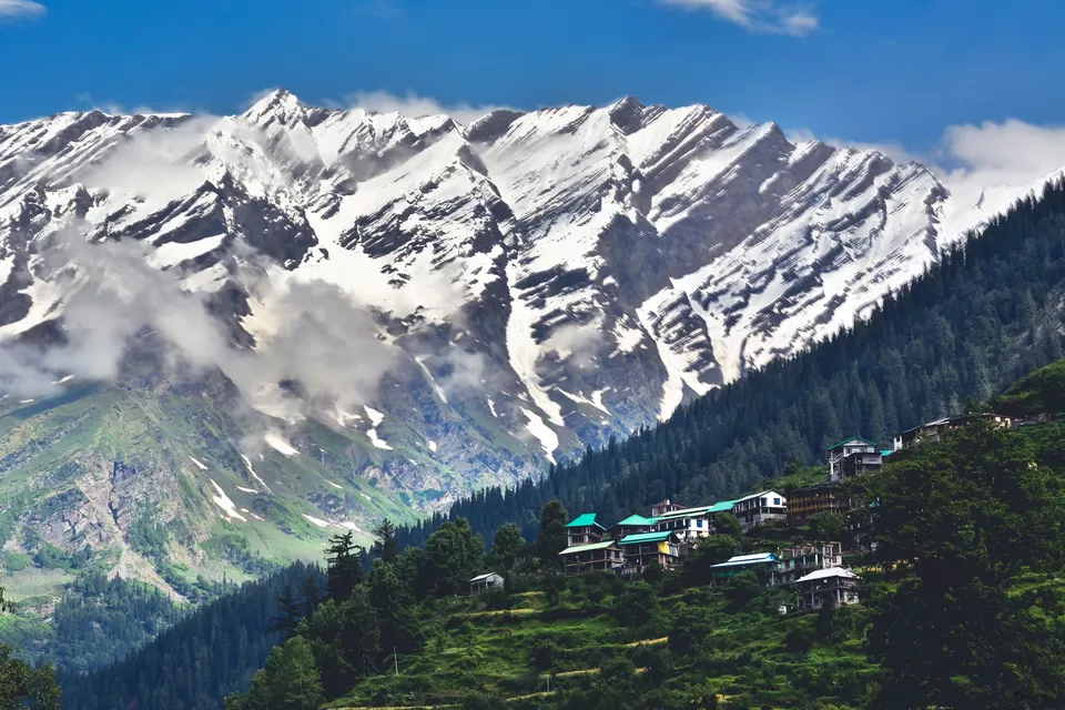 Photo of Manali, Himachal Pradesh, India by Rishi Raj Singh