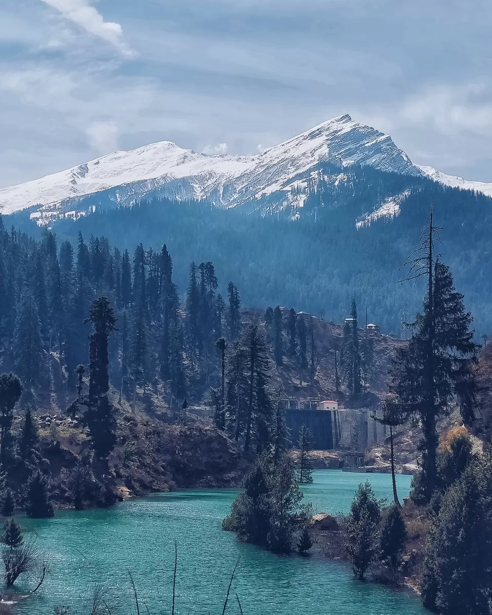 Photo of Barsheni Village Bus Stop, मणिकर्ण - बर्शेणी सड़क, Himachal Pradesh, India by Rishi Raj Singh