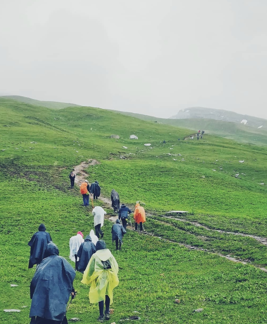 Photo of Rola Koli Campsite, Kullu, Himachal Pradesh, India by Rishi Raj Singh