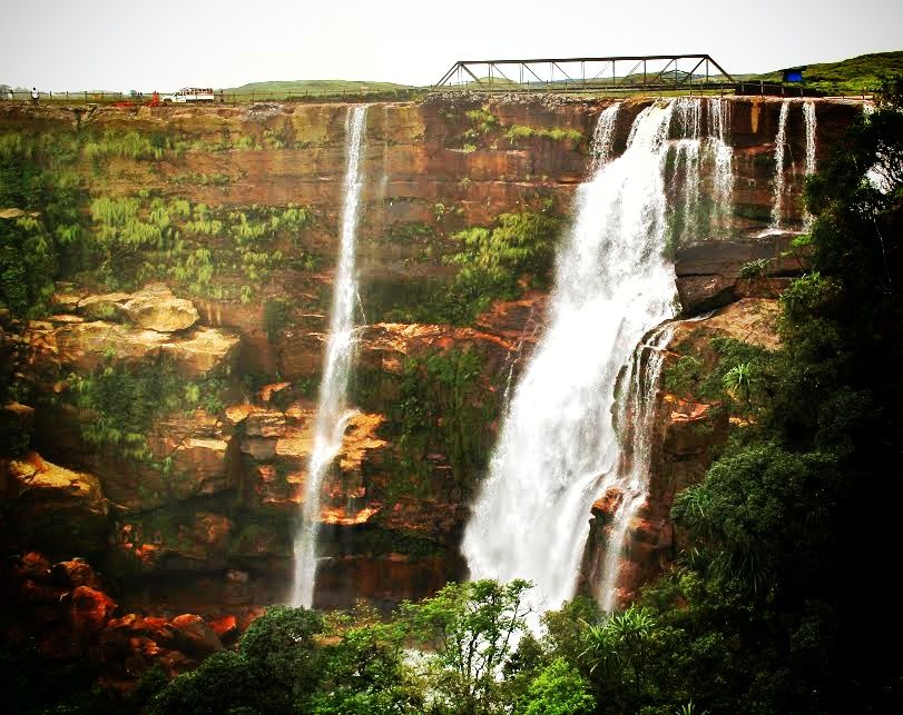Photo of Daiñthlen Falls, Cherrapunjee, Meghalaya, India by pshrutika