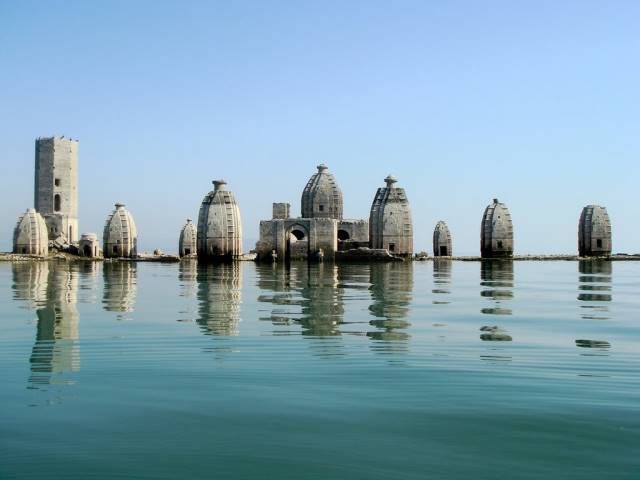 Photo of This temple remains immersed for 8 months of the year 2/2 by isha chopra