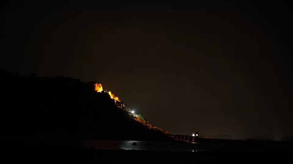 Photo of Koilsagar Project and Reservoir, Mahabubnagar, Telangana, India by Abhishek Singhania