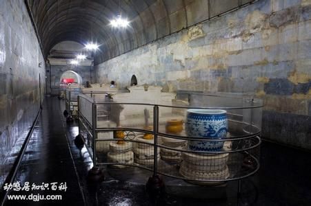 Photo of Mutianyu Great Wall and Ming Tombs (Underground pa 5/6 by Lily Zhiying