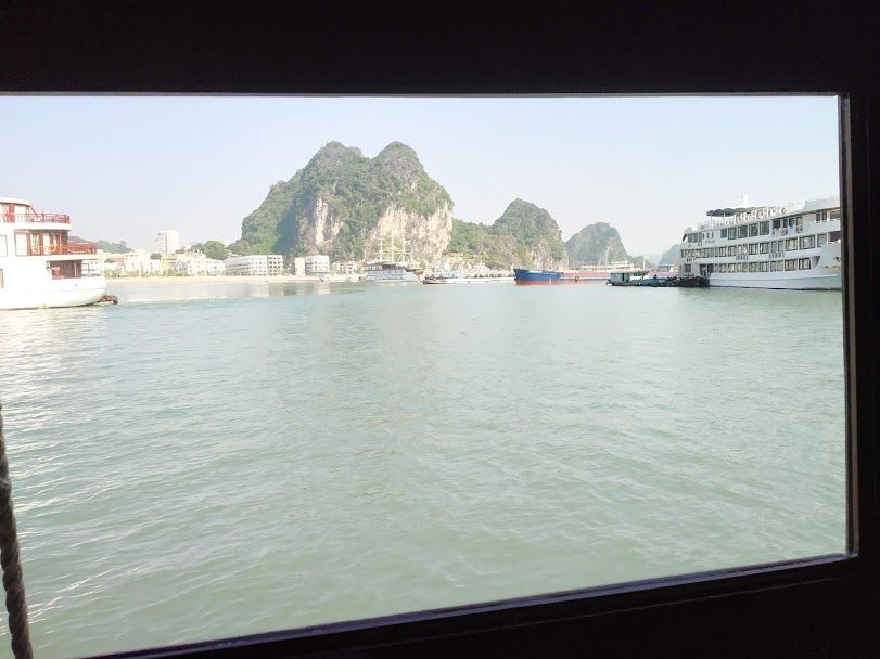 Photo of Bai Tu Long Bay, Quảng Ninh, Vietnam by Deepshikha Nainani