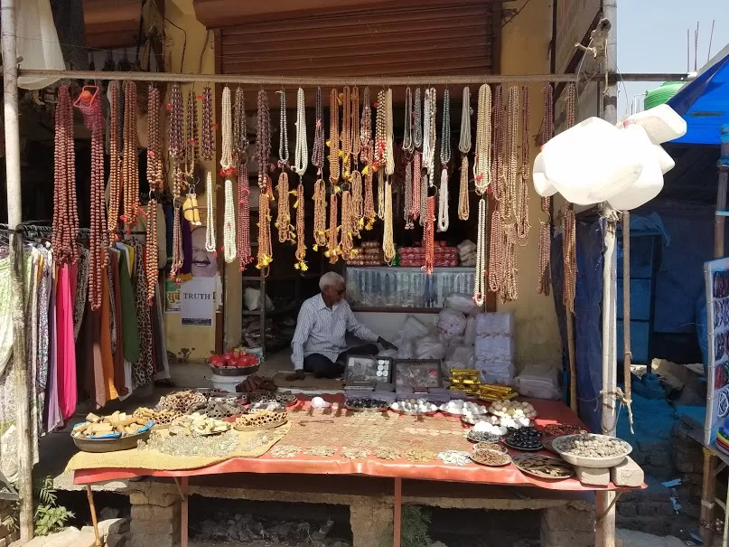 Photo of Trayambakeshwar, Laxman Jhoola, Laxman Jhula, Rishikesh, Uttarakhand, India by roottraveller