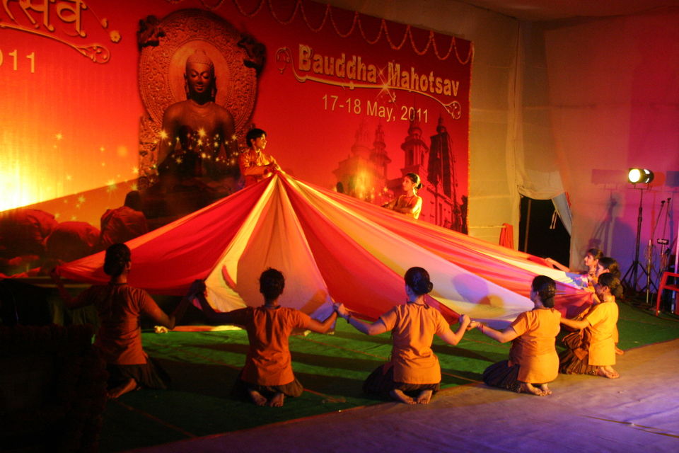 Photo of Plan your next trip to Varanasi in coming festival by roottraveller