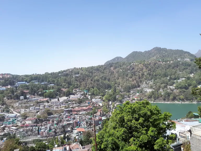 Photo of Nainital Lake, Ayarpatta, Nainital, Uttarakhand, India by roottraveller