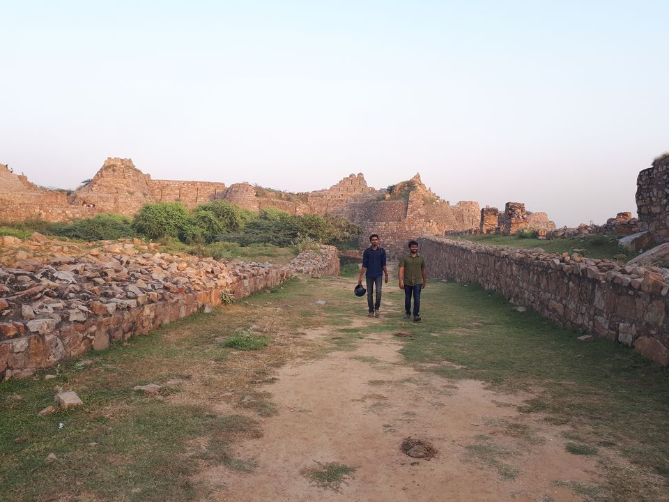 Photo of Tughlakabad Fort, Tughlaqabad Fort, Tughlakabad, New Delhi, Delhi, India by roottraveller