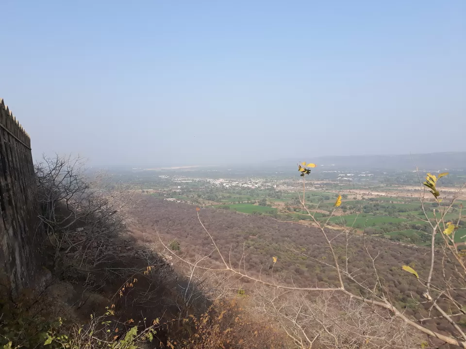 Photo of Suraj Pole, Chittorgarh Fort Village, Chittorgarh, Rajasthan, India by roottraveller