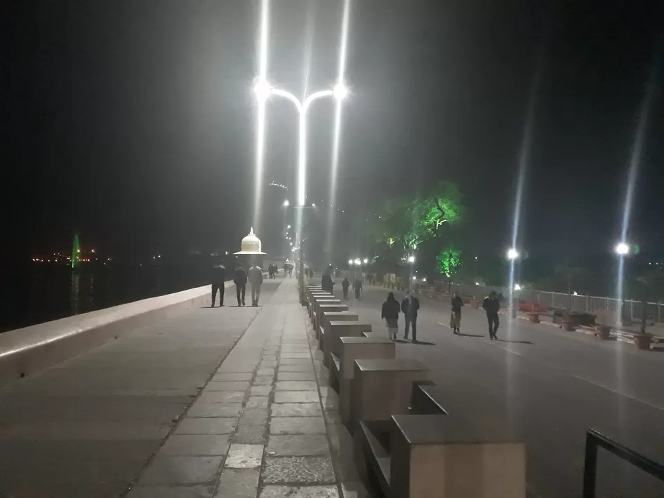 Photo of Fateh Sagar Lake, Udaipur, Rajasthan by roottraveller