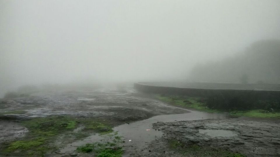 Photo of Throttling in the rains - Malsej Ghat. 6/30 by Omkar Joshi