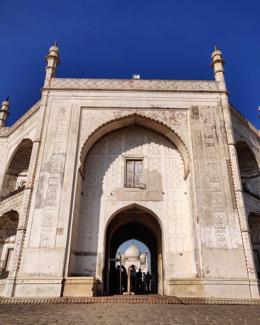 Photo of Don’t avoid weddings; make them weekend trips! Aurangabad under 5k! 5/8 by Sridevi M