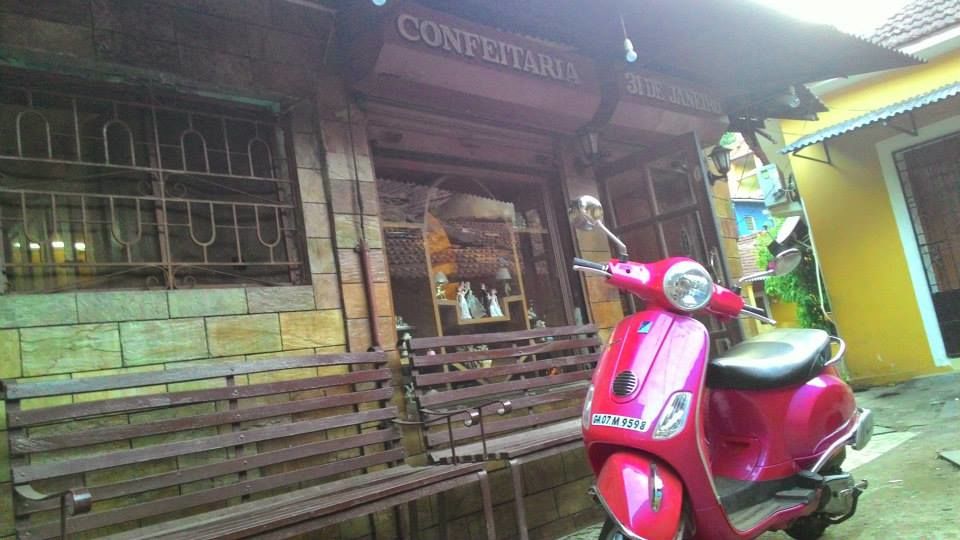Photo of How to Sip Goa like fine fenny 11/17 by nkaundinya
