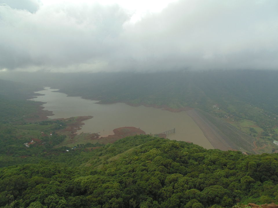 Photo of Mahabaleshwar In Monsoon :) 3/5 by Kshama Pandey