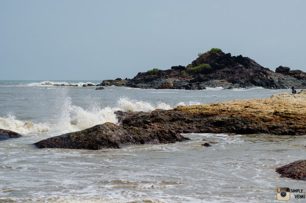 Photo of Gokarna Beach Trek - Relaxing in Paradise, Chanting OM, and looking at HalfMoon 8/46 by Venki
