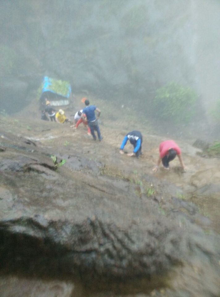 Photo of Kalavantin Durg - Day and Night Trek in the Monsoons 32/52 by Venki