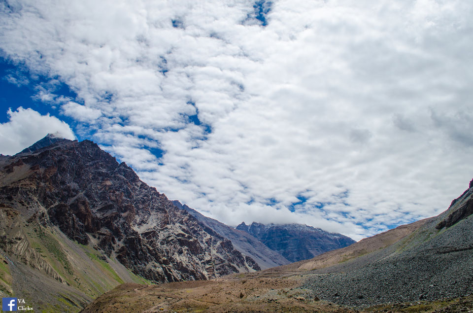Photo of Bumpy rides on the Broken roads of Manali Leh highway 7/24 by Venki