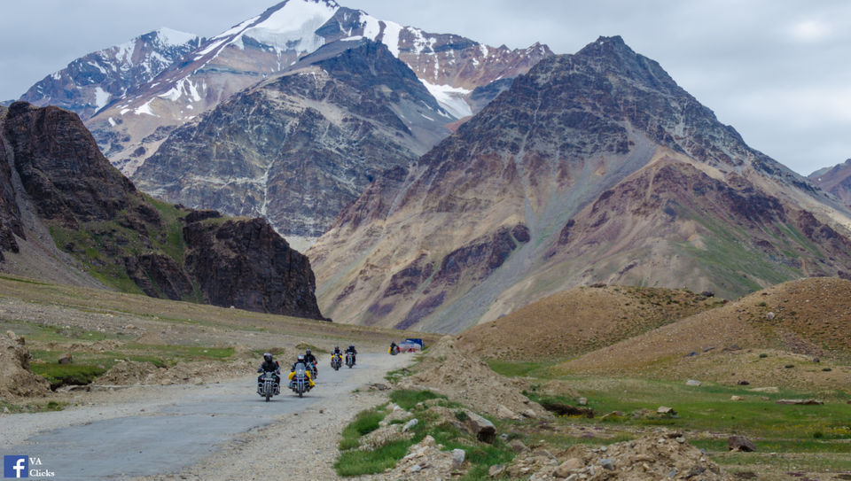 Photo of Bumpy rides on the Broken roads of Manali Leh highway 14/24 by Venki